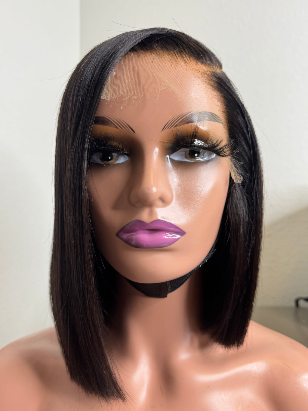 Asymmetric Bob
